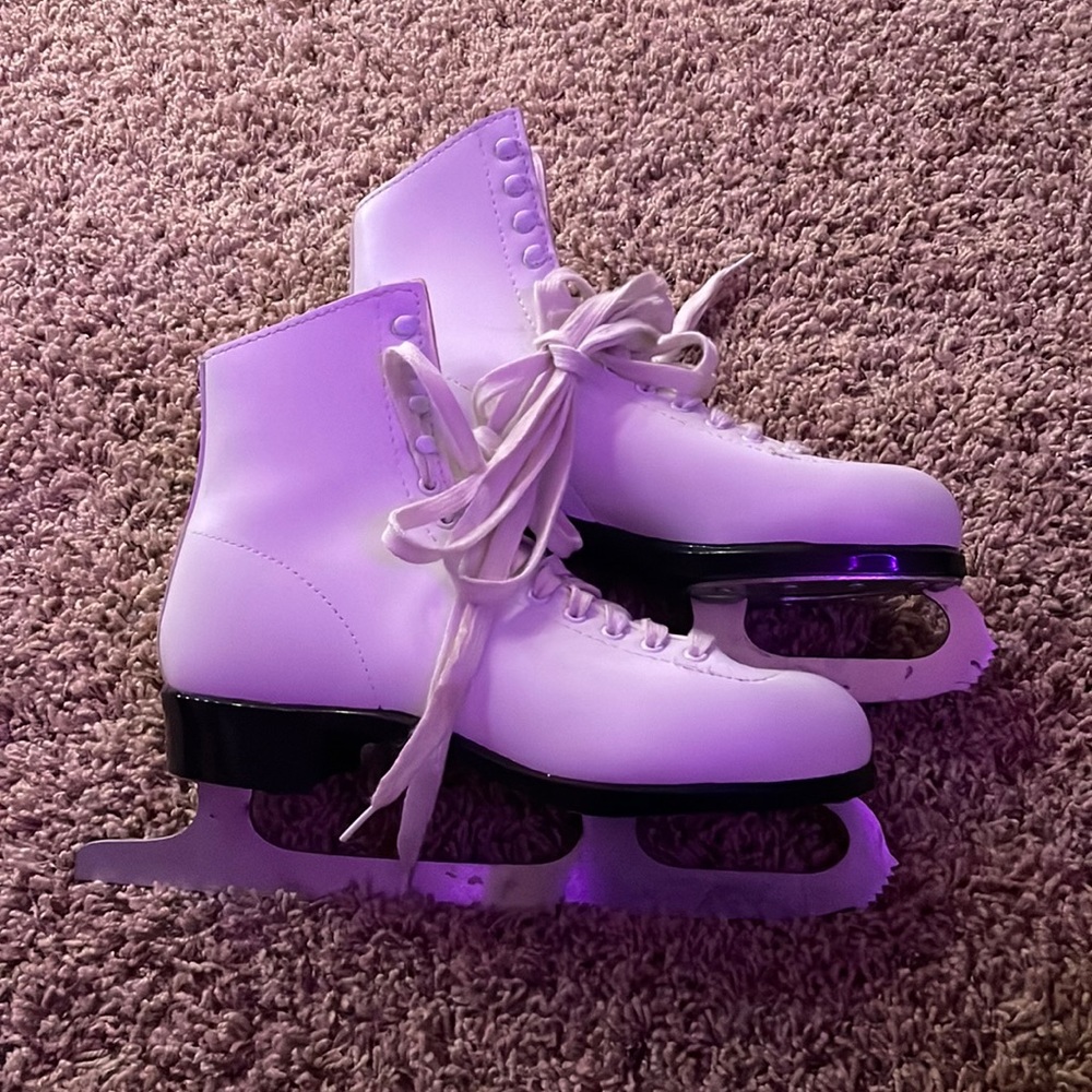figure skates